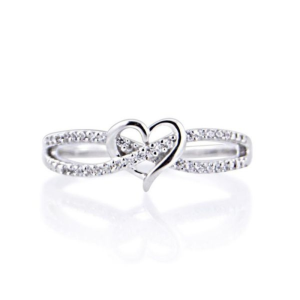 Hollow Heart Shape Ring Inlaid Shiny Zircon Solitaire Halo