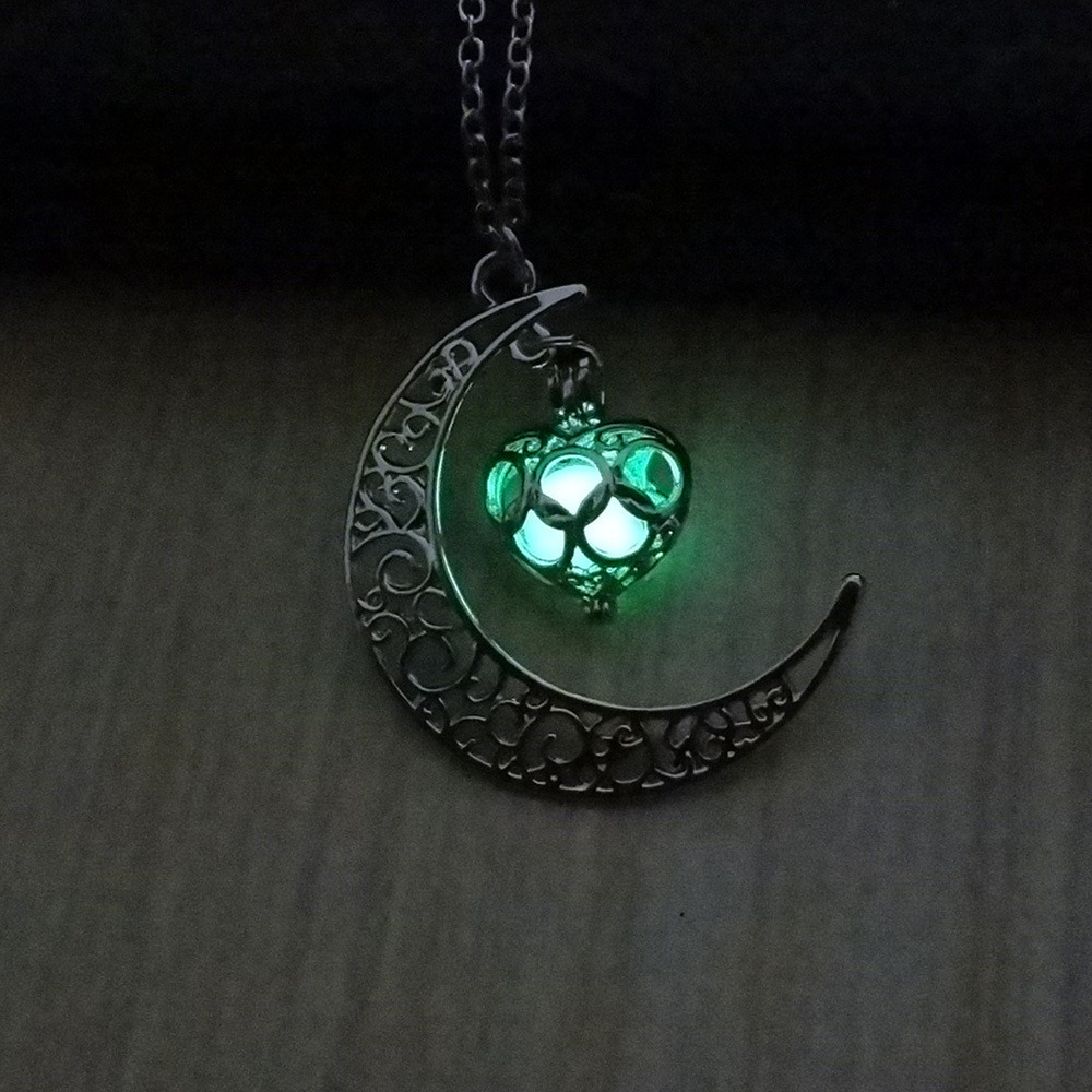 Glowing Pendant Necklaces Silver Plated Chain Necklaces - Image 3